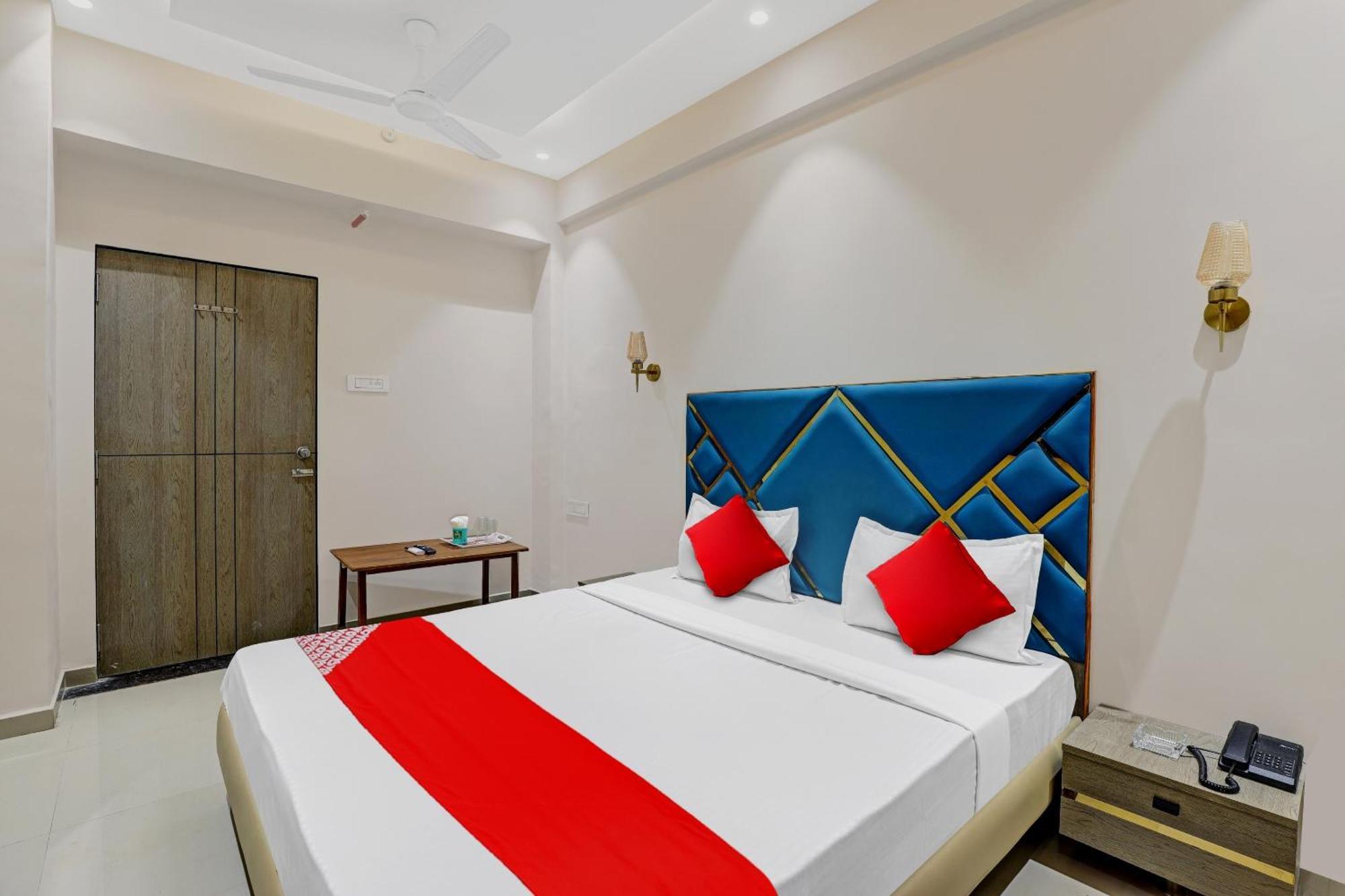 Hotel O Shree Palace Utrān Exterior photo